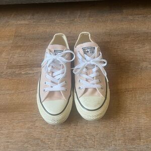 Converse Women's Light Pink Canvas Sneakers